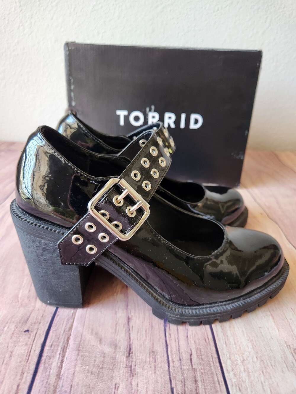 Torrid Women's Black Patent Mary Jane Heels Goth Punk Chunky Shoes 8.5 WW Y2K